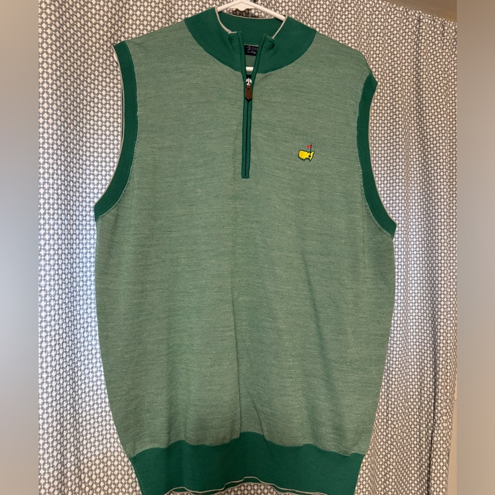 NWT Men's Masters vest